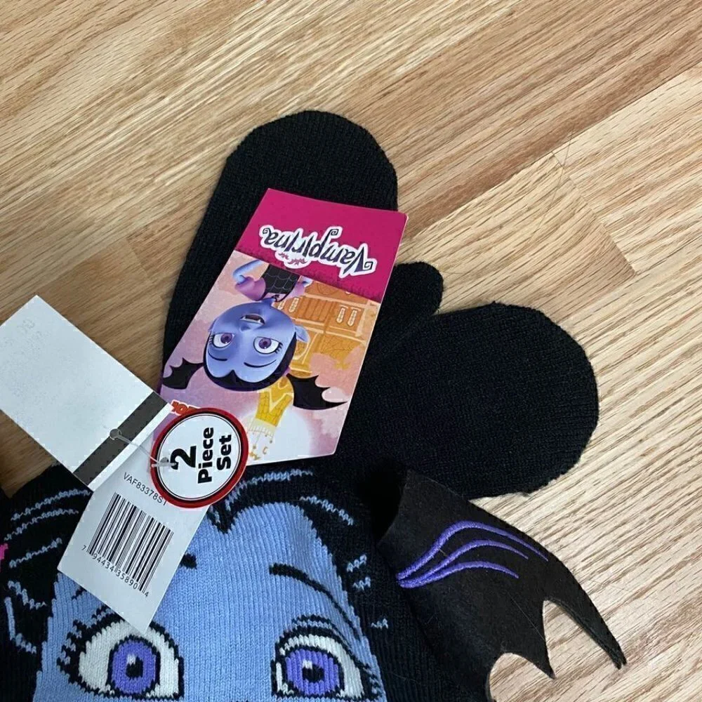Vampirina Hat and Mitten Set NWT Disney Knit Black Purple Glove